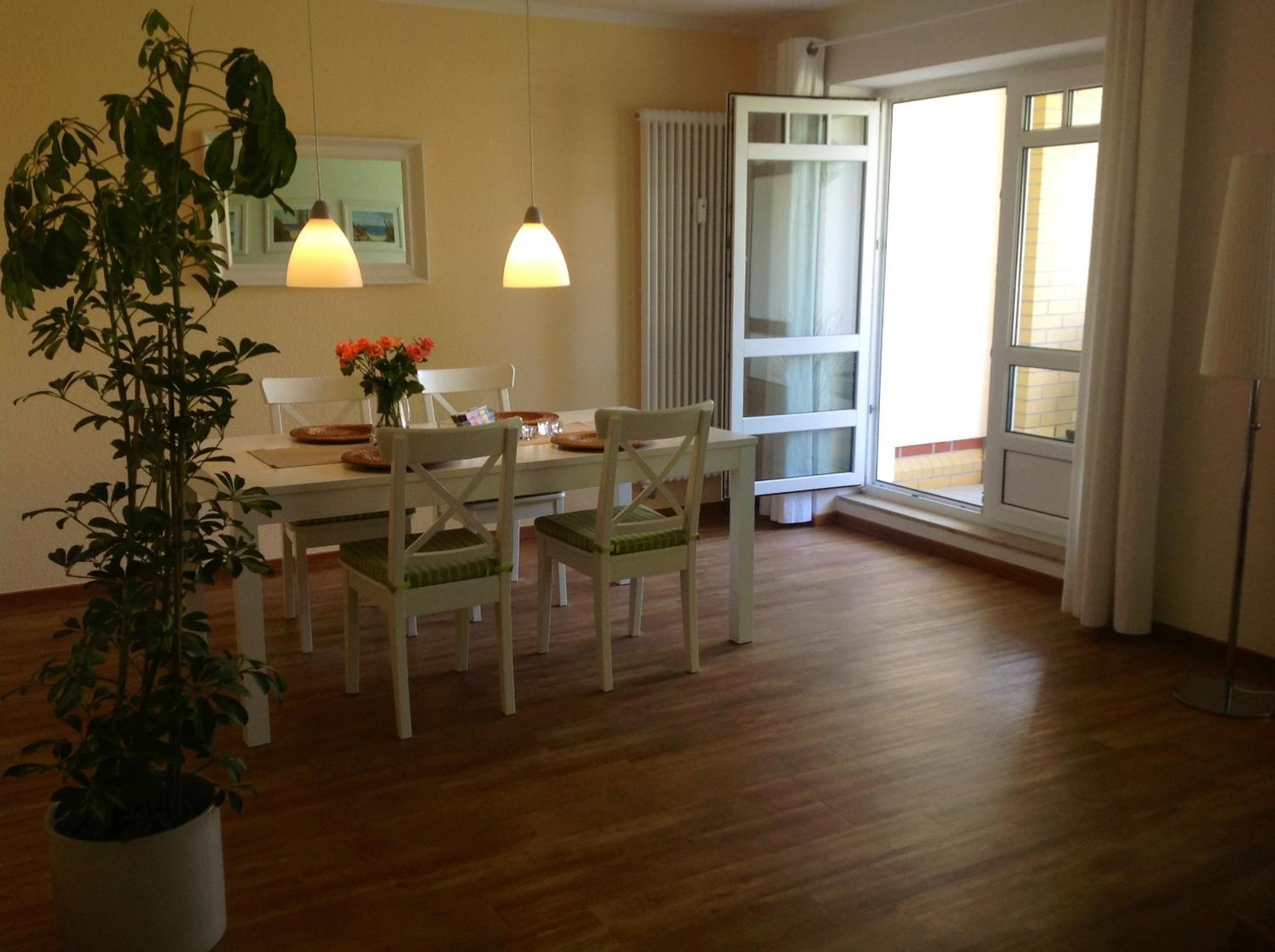 Fewo II Villa Nicole Hafenstrasse 37 ツィングシュト エクステリア 写真